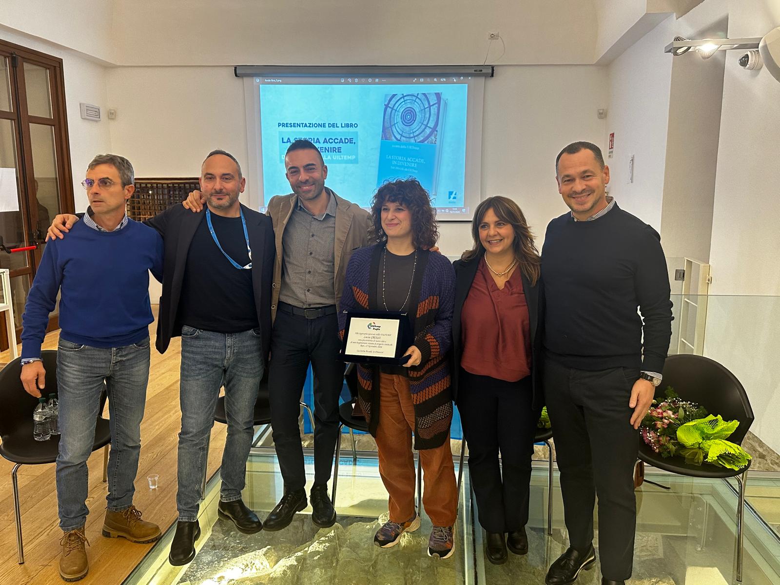Presentazione del libro "La storia accade, in divenire"